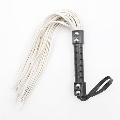 Double Rivet Flogger 44 cm